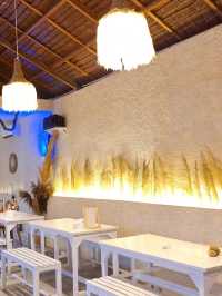 Malibu Cafe and Bar