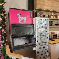 【バンコク】可愛すぎる🐩Dalmatian cafe