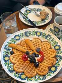 Feast at Sea – Viking Cruise Dining Delights! ⚓️🍽️🌊