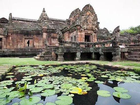 🏛️🌋 BURI RAM WEEKEND ESCAPE: Ancient Temples & Fiery Flavors!