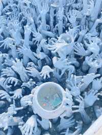 วัดร่องขุ่น (Wat Rong Khun)วัดสีขาวแห่งเดียวของไทย