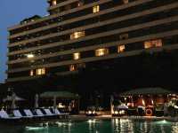 🌉 “창밖엔 빅토리아 하버, 안에는 완벽한 휴식 – Harbour Grand Hong Kong”