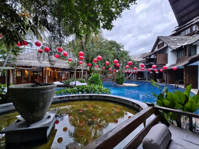 “Tropical Soul in the City: Villa Samaldi’s Secret Garden Retreat”