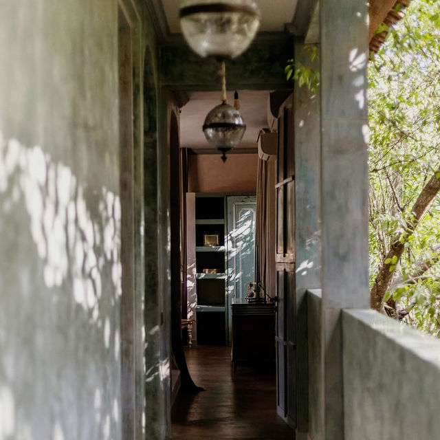 A Timeless Retreat Wrapped in Colonial Elegance