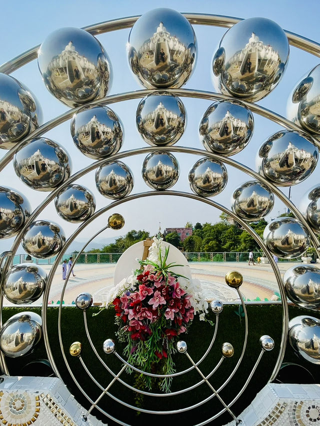วัดพระธาตุผาซ่อนแก้ว – ไหว้พระเสริมบุญบนเขา