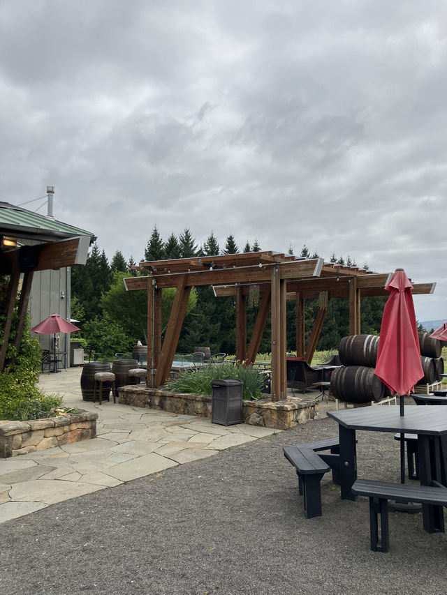 포틀랜드의 작지만 멋진 와이너리, Ardiri Winery and Vineyards!