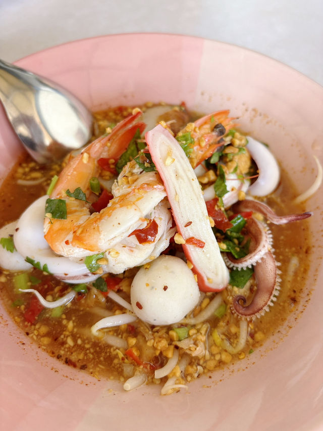 เจ๊หมวยผัดไทย ร้านอร่อย ต้องมาลอง ที่แกลง ระยอง