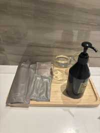 รีวิว The Quarter Ari by UHG