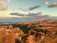 Hoodoo Wonderland: Hiking the Queen’s Garden & Navajo Loop