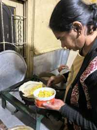 🥥 Gaayathri Mess：ヌワラエリヤの心温まるベジ食堂