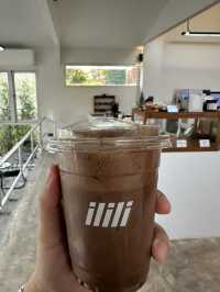 ilili คาเฟ่ แนวมินิมอลในเมืองน่าน
