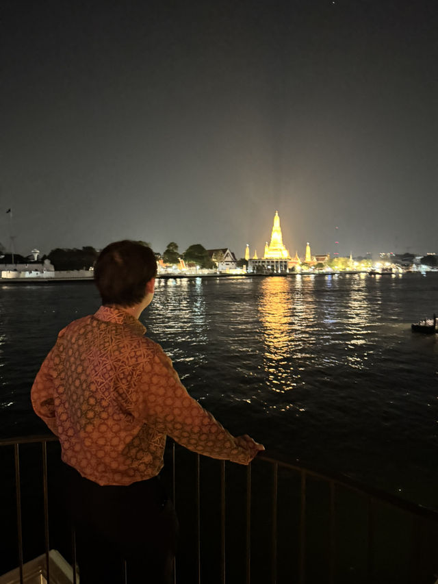 Looking for the perfect sunset dinner spot in Bangkok? 