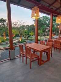 "โซลาวบ้านเจ๊" 