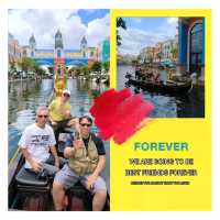【Gondola Water Taxi】沿岸有瑰麗色彩之排屋可供欣賞！