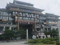🐼สถานที่ยอดฮิตในตูเจียงเยี่ยน
