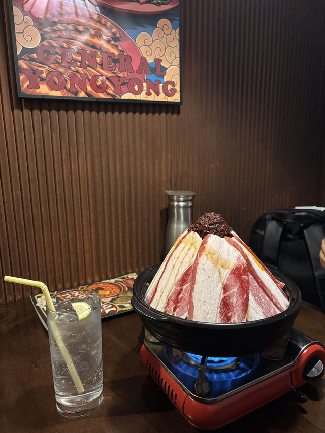 홍콩영화에 나올법한 분위기 맛집 용용선생❤️