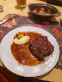 A Buffet Paradise by the River: Great Harbour ICONSIAM 
