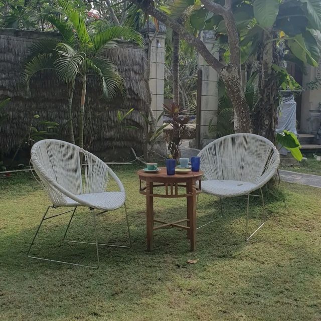 nice hangout