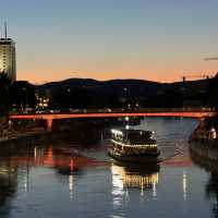 Vienna Travel: An Imperial & Artistic Journey! 🇦🇹🎶🏰