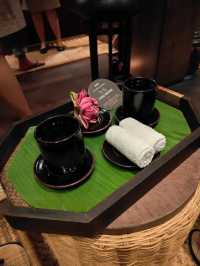 A Rejuvenating Khmer Massage at Bodia Spa  