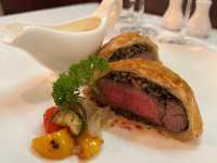 🥩🇫🇷 Beef Wellington & French Charm – A Delightful Evening at JP French Restaurant