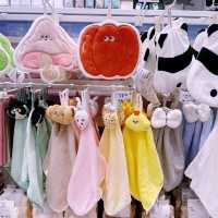 MINISO Magic in Toppen: Disney, Sanrio & So much Crayon Shinchan! 
