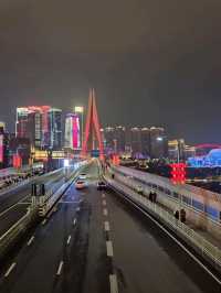 Chongqing! A LIVELY CITY