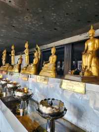 ไหว้ศาลหลักเมืองกรุงเทพ สายมู สายบุญห้ามพลาด