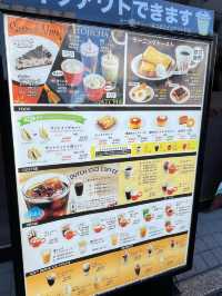 5/5 Breakfast experience at Holly Cafe 