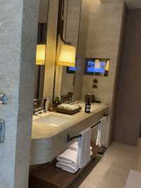 Waldorf Astoria Bangkok โรงแรมในกรุงเทพ