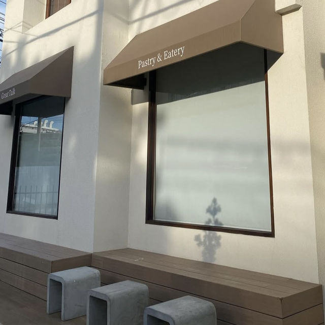 📍 Candlery House Café – Phuket  🕰️ เวลาเปิด–ปิด 