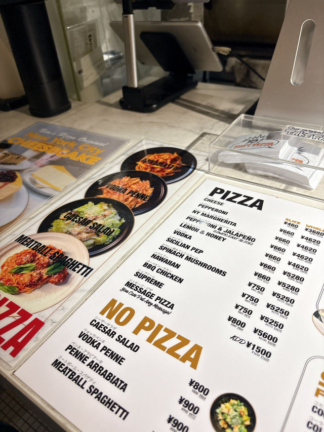 【東京🗼】ハートのピザにオリジナルメッセージ🍕