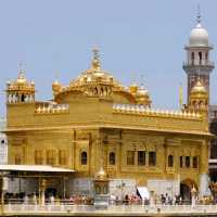 Golden Temple, Amritsar – A Place Where Peace Touches the Soul ✨