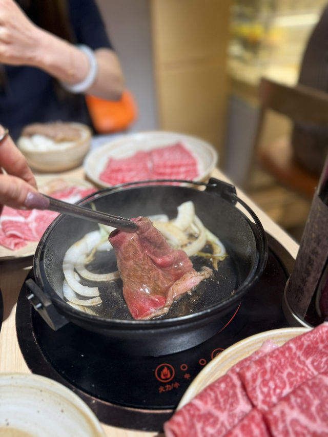 銅鑼灣高質Sukiyaki❤️ 霜降北海道十勝產黑毛和牛😍