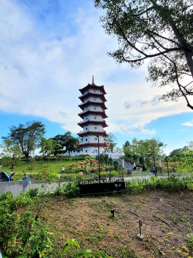 Cloud Pagoda: A Quiet Escape in the Chinese Garden