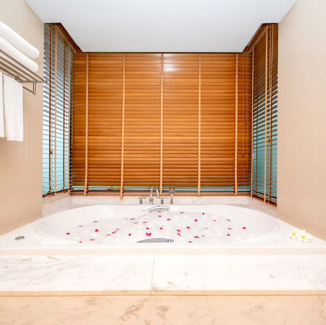 Andaman Pool Villas Phuket ภูเก็ต