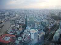 🌇 Golden Hour at Saigon Skydeck – A Sunset to Remember