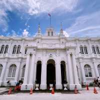 🏛️ Solo Exploration: Penang City Hall – George Town’s Colonial Crown Jewel