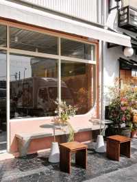 B Land Cafe Malaysia