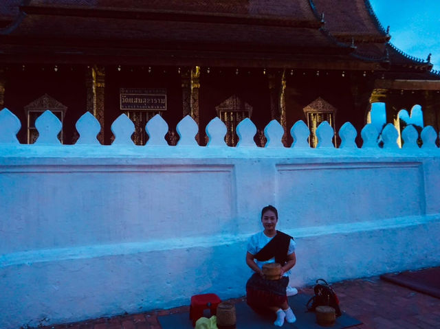 ตักบาตรข้าวเหนียวที่หลวงพระบาง🇱🇦