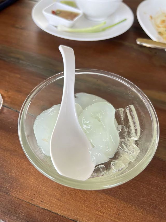 ครัวแสมสาร ซีฟู้ด 