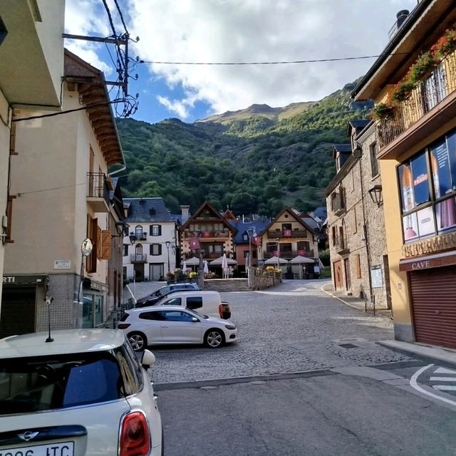 Mountain and River in Bossòst