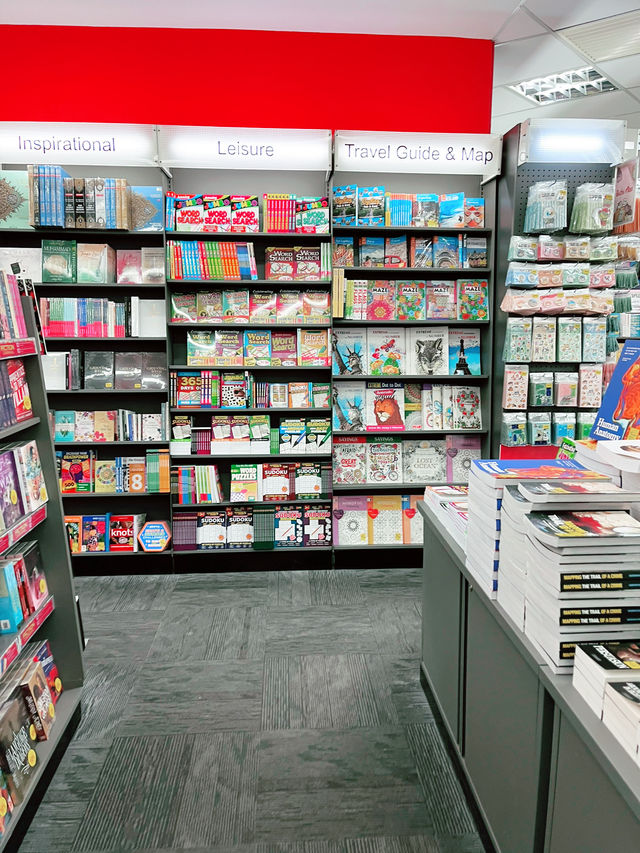 Popular Bookstore KL – A Haven for Book Lovers and Aesthetic Seekers 