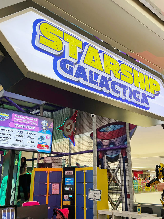 スターシップ・ギャラクティカで銀河冒険へ発進！🚀