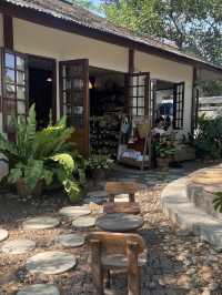 รีวิวร้านสุขพอดี คาเฟ่อันแสนเรียบง่ายที่เชียงใหม่