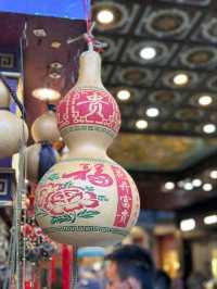 Shanghai’s Timeless Bazaar at Yu Yuan