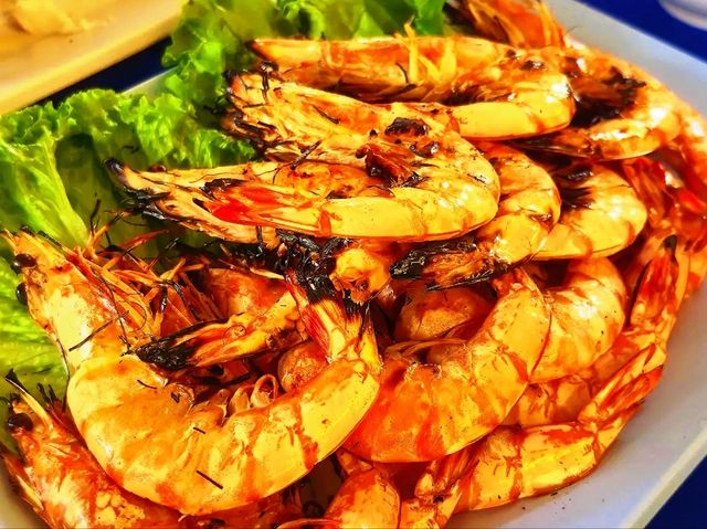 Lung Sawai Seafood – Authentic Thai Flavors