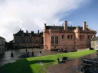 Exploring the Grandeur of Stirling Castle