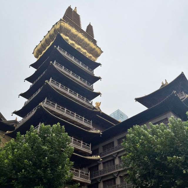 🚶‍♀️ Jing’an Walking Tour — Heritage & Culture in the Heart of Shanghai