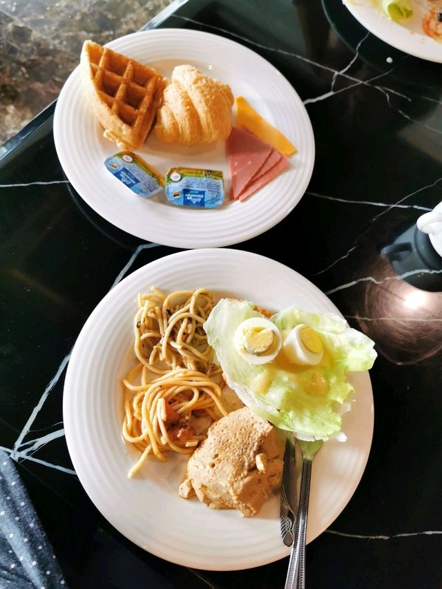 🏨 รีวิวHarbour Elite Hotel @ Sun Moon Lake